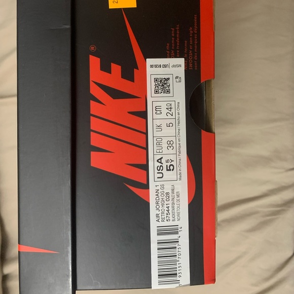 DS Jordan 1 Retro High Shattered Backboard 3.0 GS - Picture 2 of 3